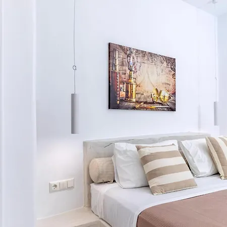 Premium Naxos Family With Private Balcony Modern Furnishing Naxos City