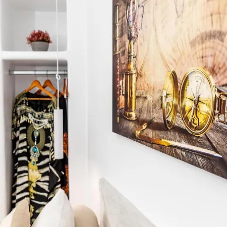 Premium Naxos Family With Private Balcony Modern Furnishing וילה