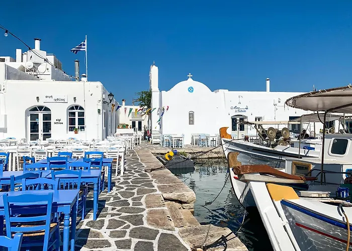 Premium Naxos Family With Private Balcony Modern Furnishing Naxos City